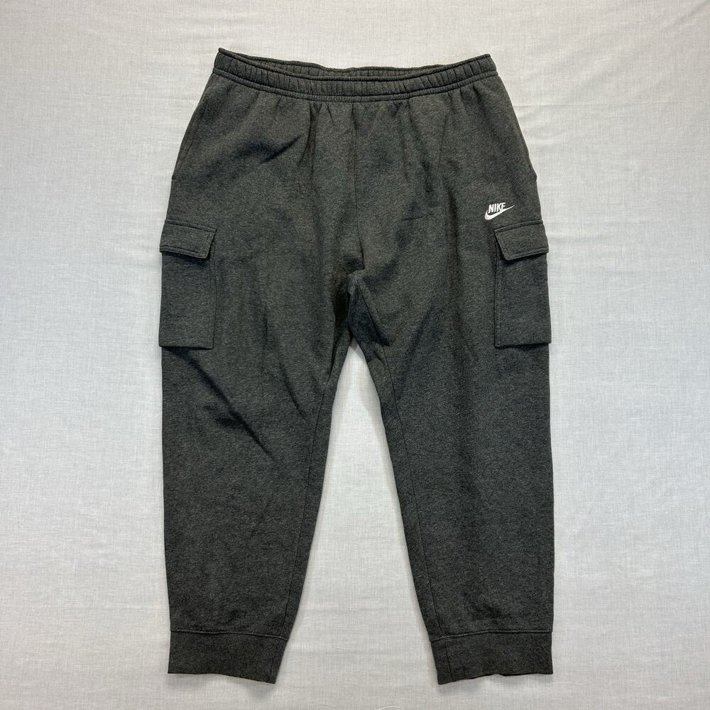 Nike Sportswear Club Fleece Cargo Pants Men's 2XL Joggers Gray Athletic Pockets